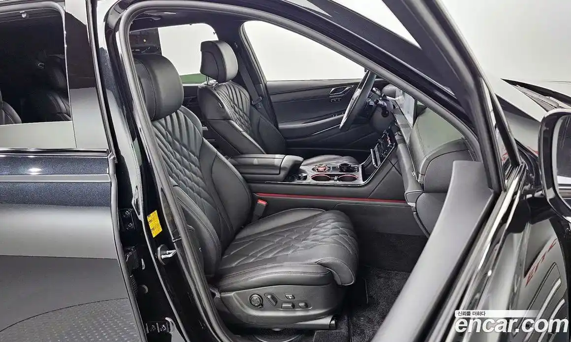 Genesis GV80 2025 2.5 автомат (гидро), фото 12