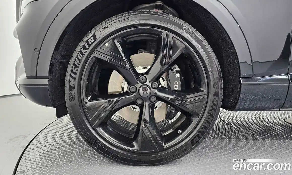 Genesis GV80 2025 2.5 автомат (гидро), фото 5