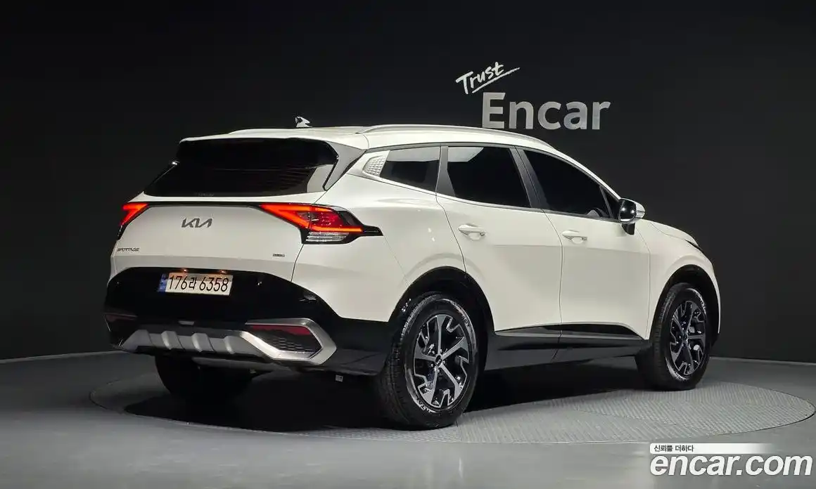 Kia Sportage 2024 1.6 гидро, фото 2