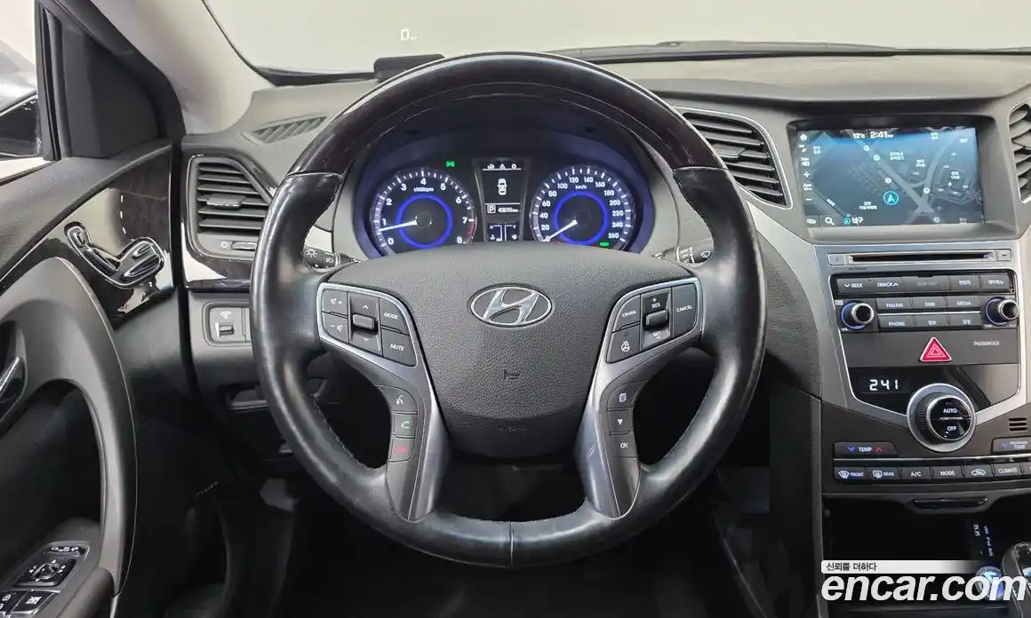 Hyundai Grandeur 2014 2.4 автомат (гидро), фото 13
