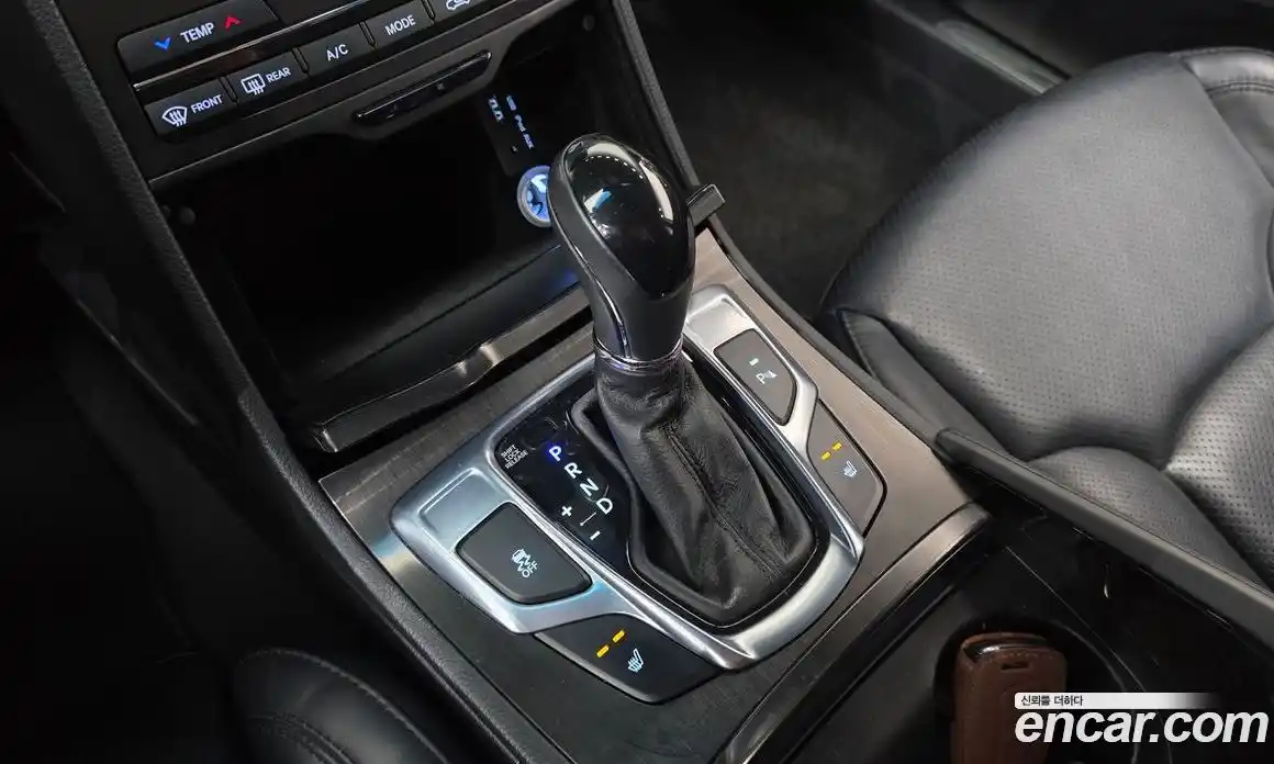 Hyundai Grandeur 2014 2.4 автомат (гидро), фото 9