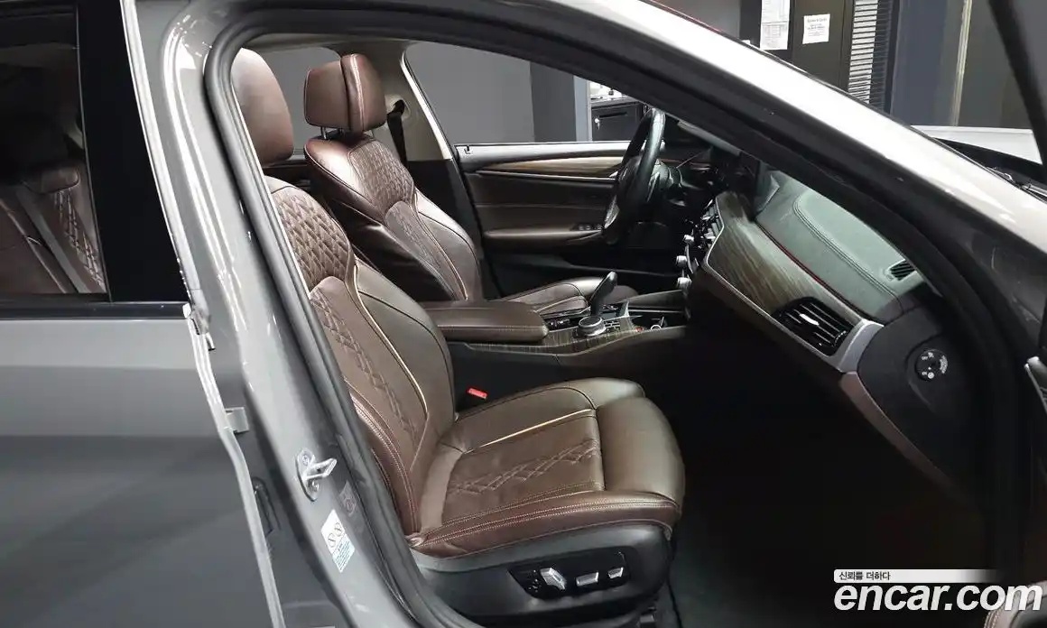 BMW 5-Series 2022 2.0 гидро, фото 11