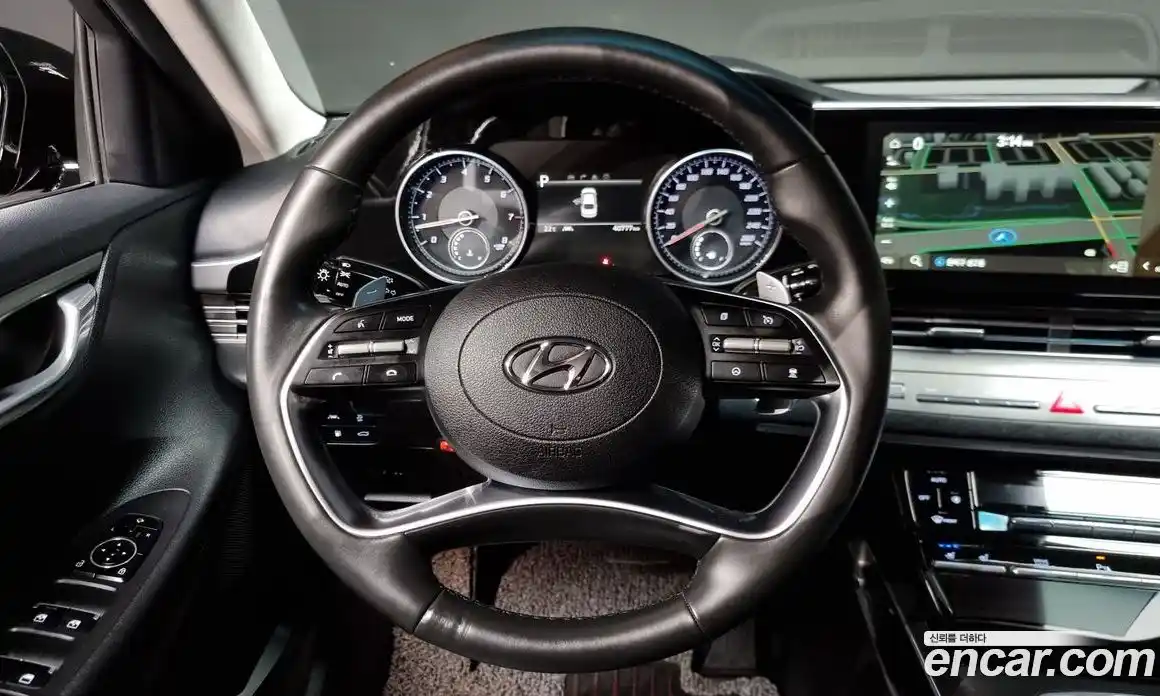 Hyundai Grandeur 2020 3.0 автомат (гидро), фото 13