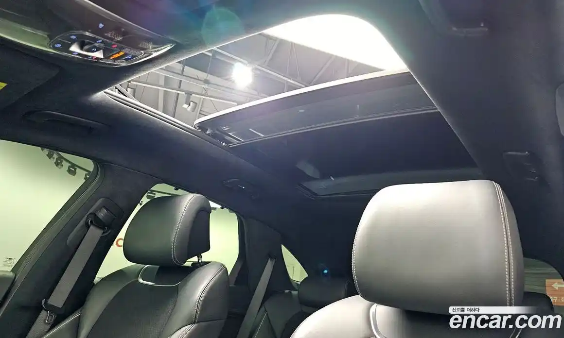 Genesis GV70 2021 2.5 гидро, фото 19