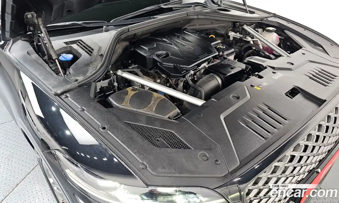 Genesis GV70 2021 2.5 гидро, фото 6