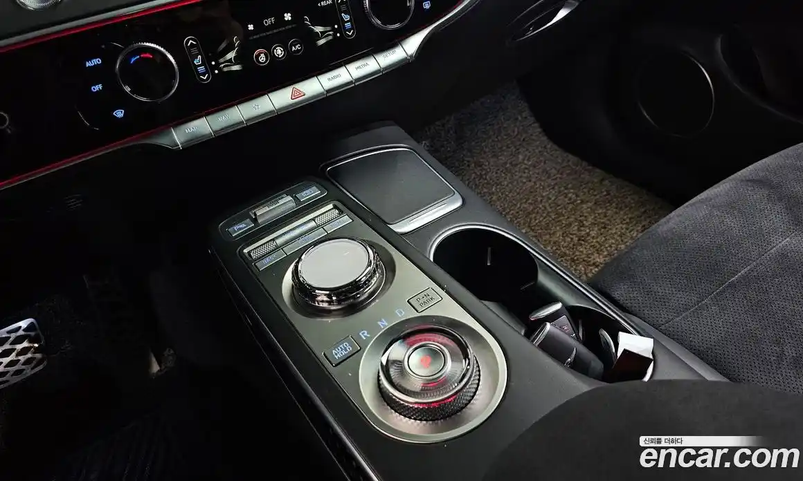 Genesis GV70 2021 2.5 гидро, фото 9