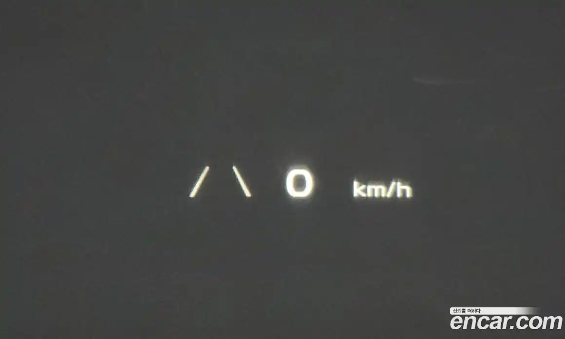 Kia EV6 2023 0.1 гидро, фото 14