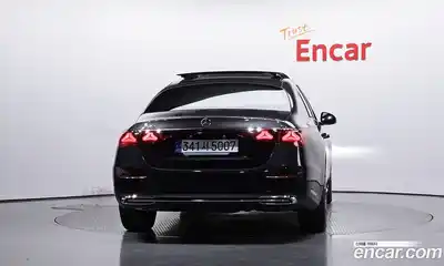 Mercedes-Benz E-Class 2025 2.0 гидро, миниатюра 4
