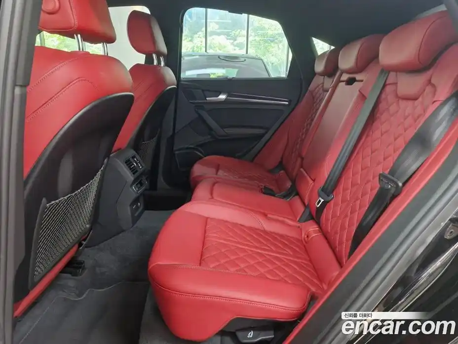 Audi SQ5 2023 3.0 автомат (гидро), фото 11