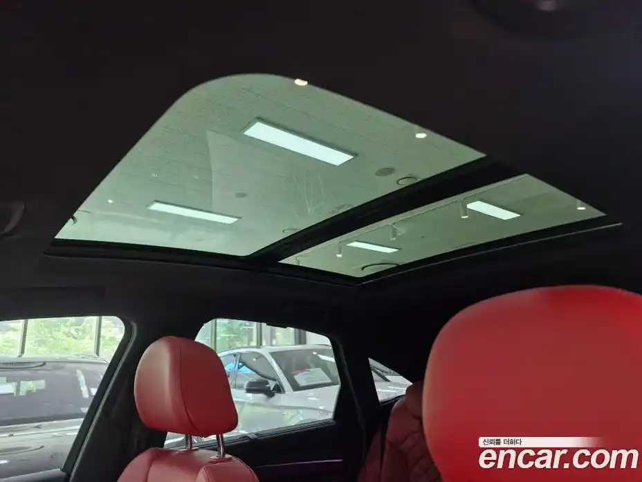 Audi SQ5 2023 3.0 автомат (гидро), фото 13