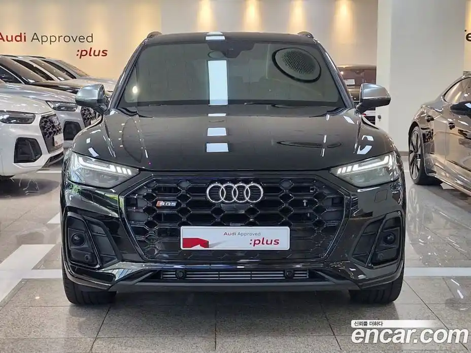 Audi SQ5 2023 3.0 автомат (гидро), фото 3