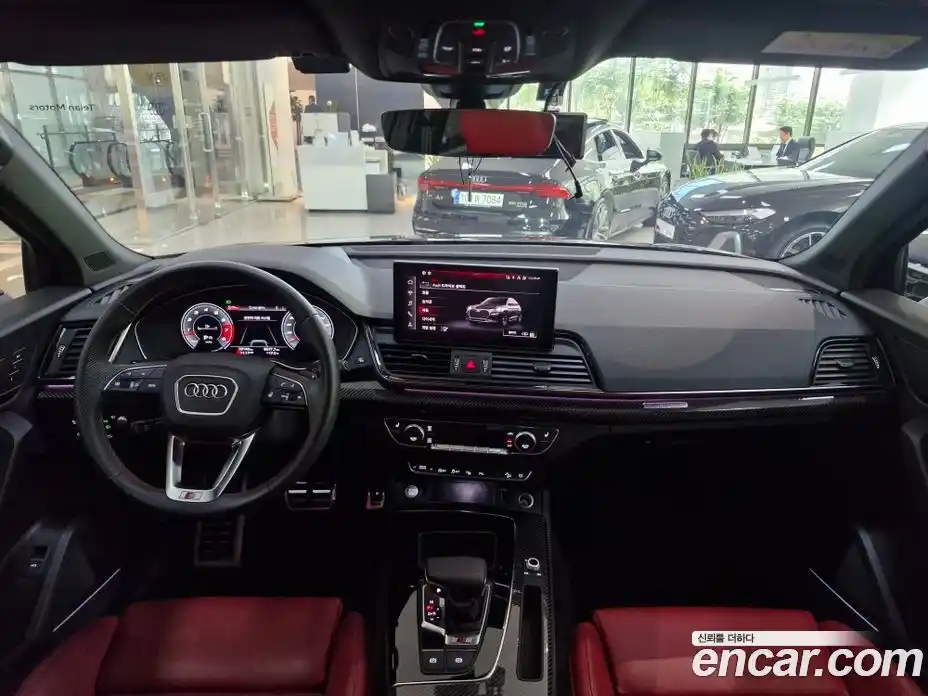 Audi SQ5 2023 3.0 автомат (гидро), фото 7