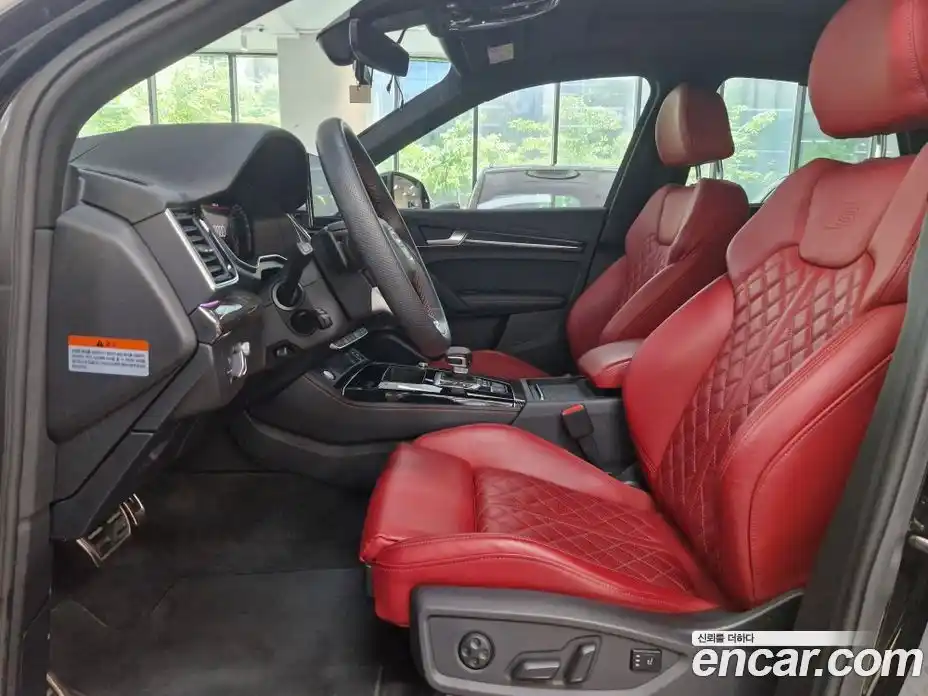 Audi SQ5 2023 3.0 автомат (гидро), фото 10