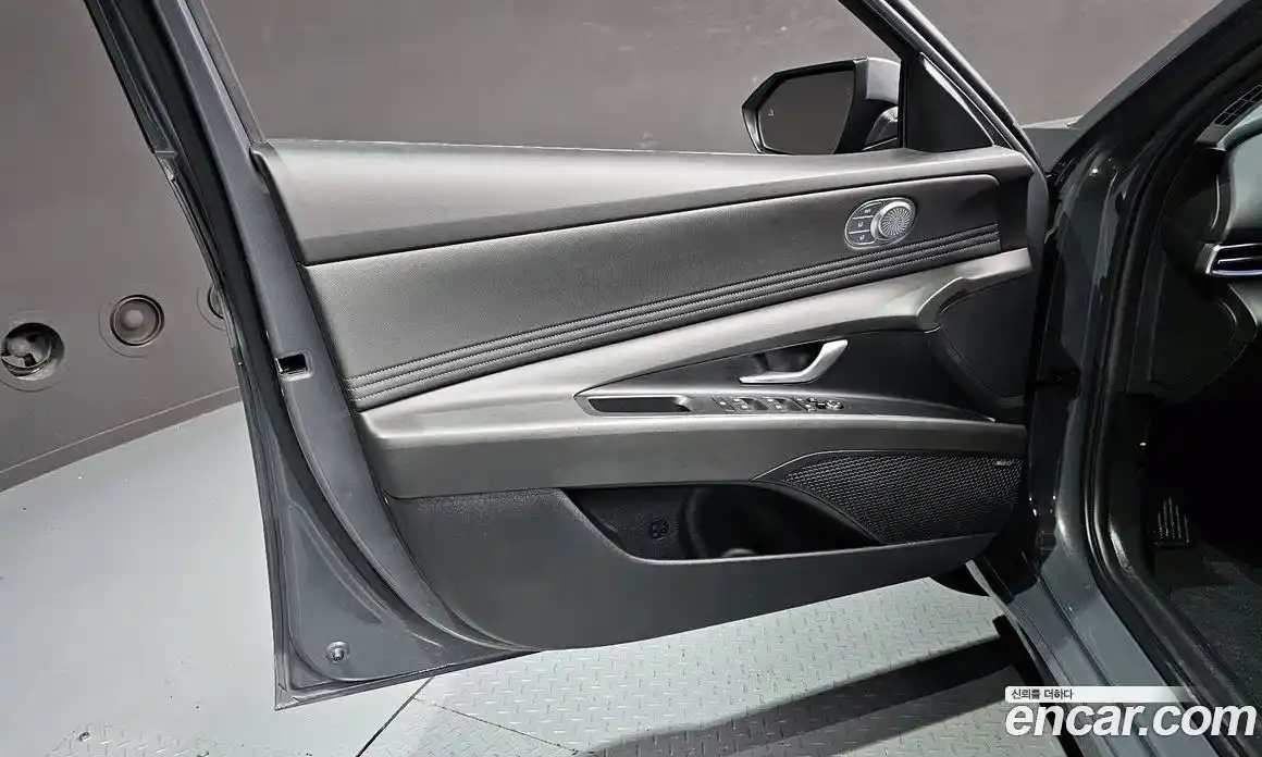 Hyundai Avante 2024 1.6 гидро, фото 14