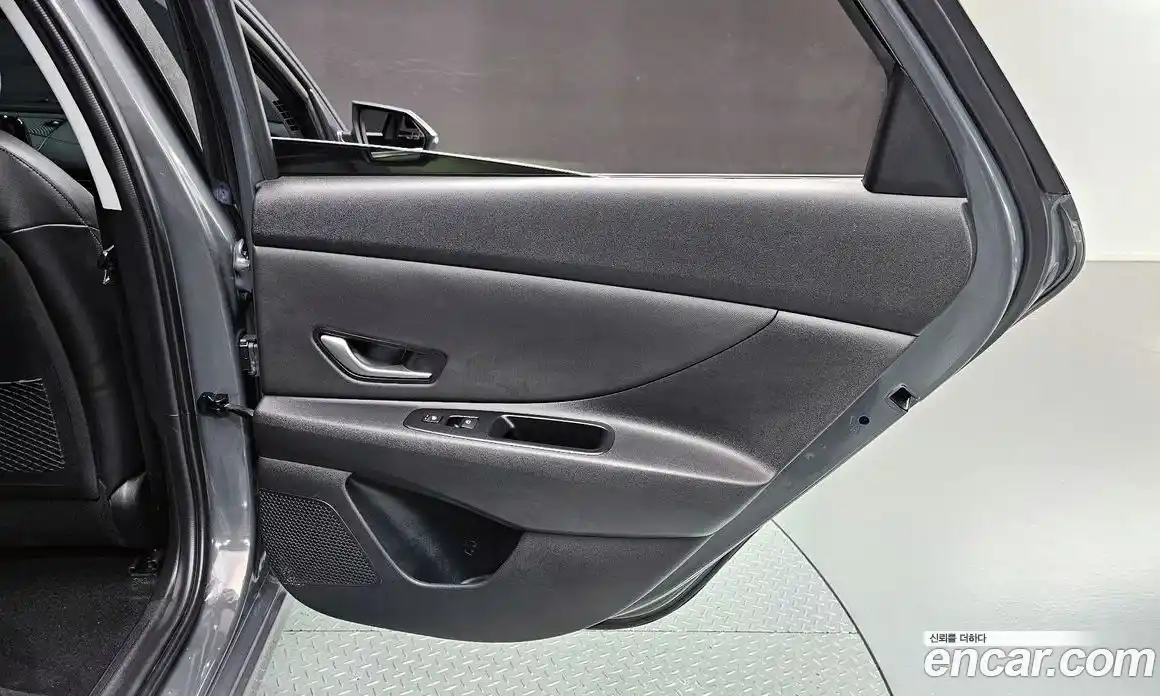 Hyundai Avante 2024 1.6 гидро, фото 15