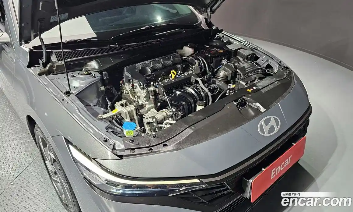 Hyundai Avante 2024 1.6 гидро, фото 6