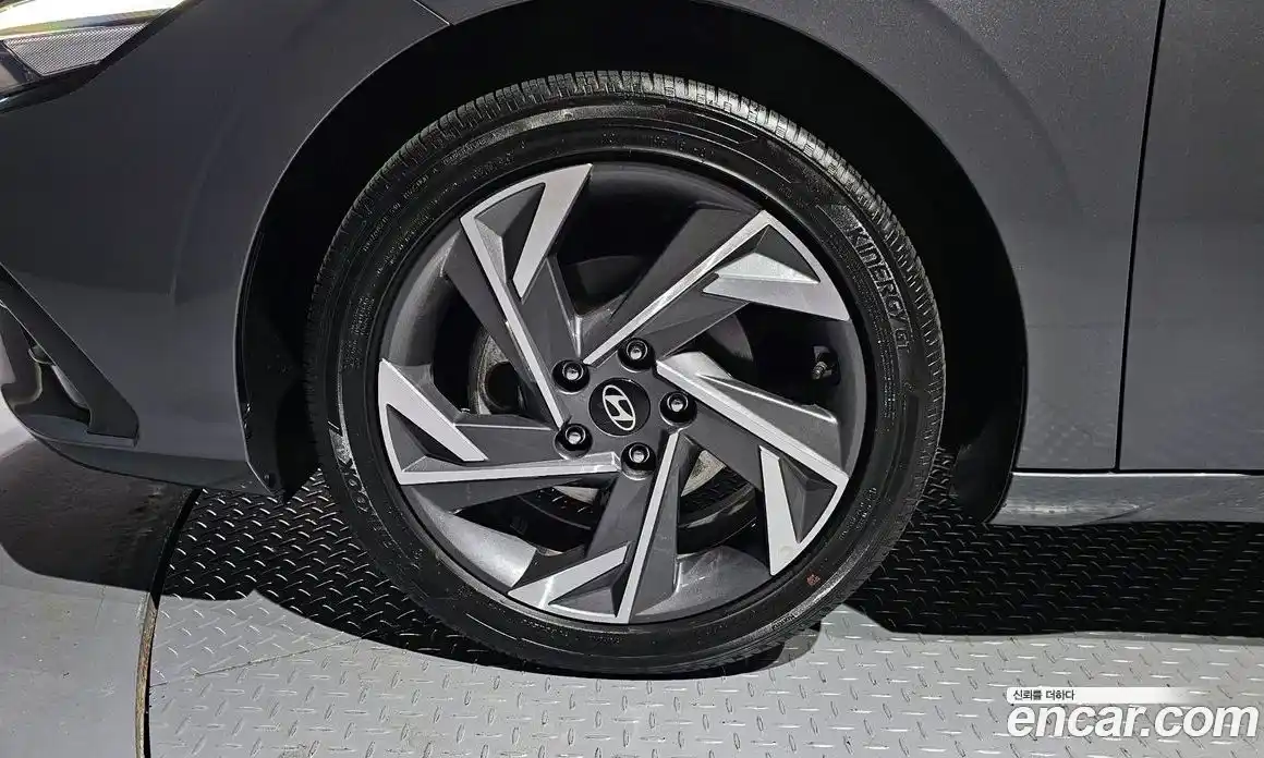 Hyundai Avante 2024 1.6 гидро, фото 7