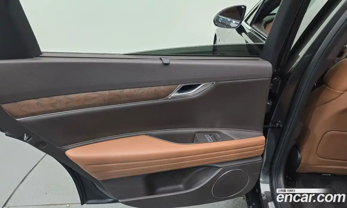 Genesis G80 2023 3.5 гидро, фото 15