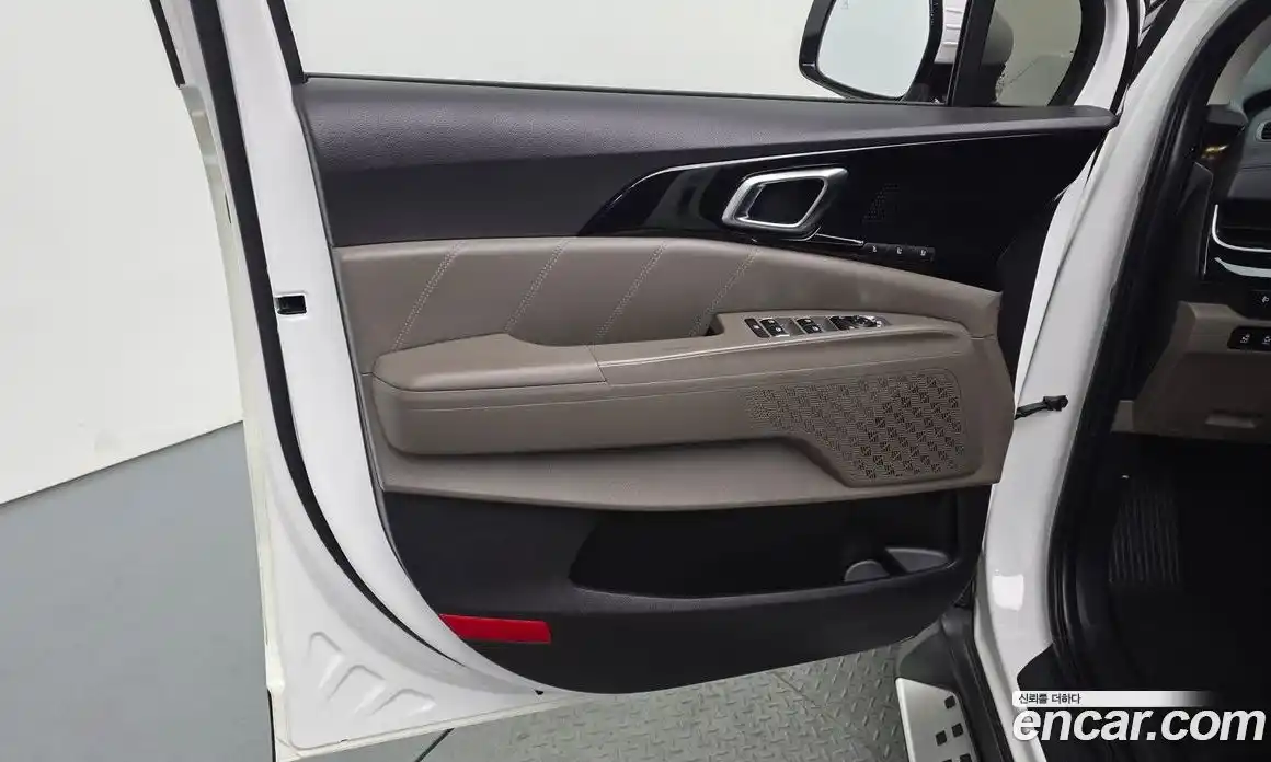 Kia Canival 2024 1.6 гидро, фото 14