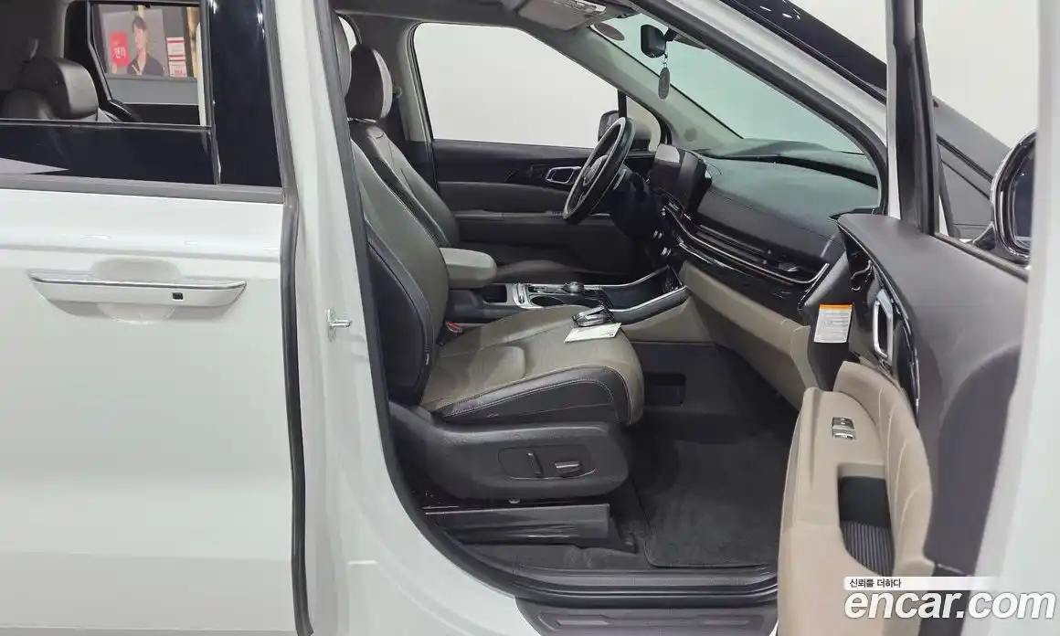 Kia Canival 2024 1.6 гидро, фото 16