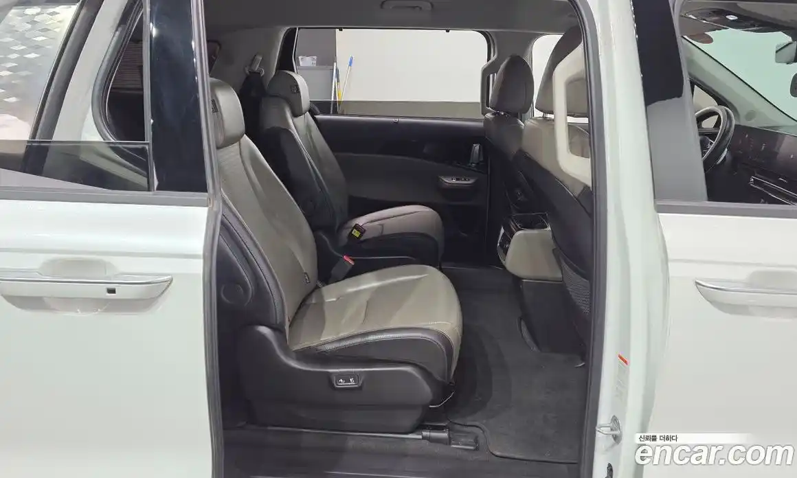 Kia Canival 2024 1.6 гидро, фото 17