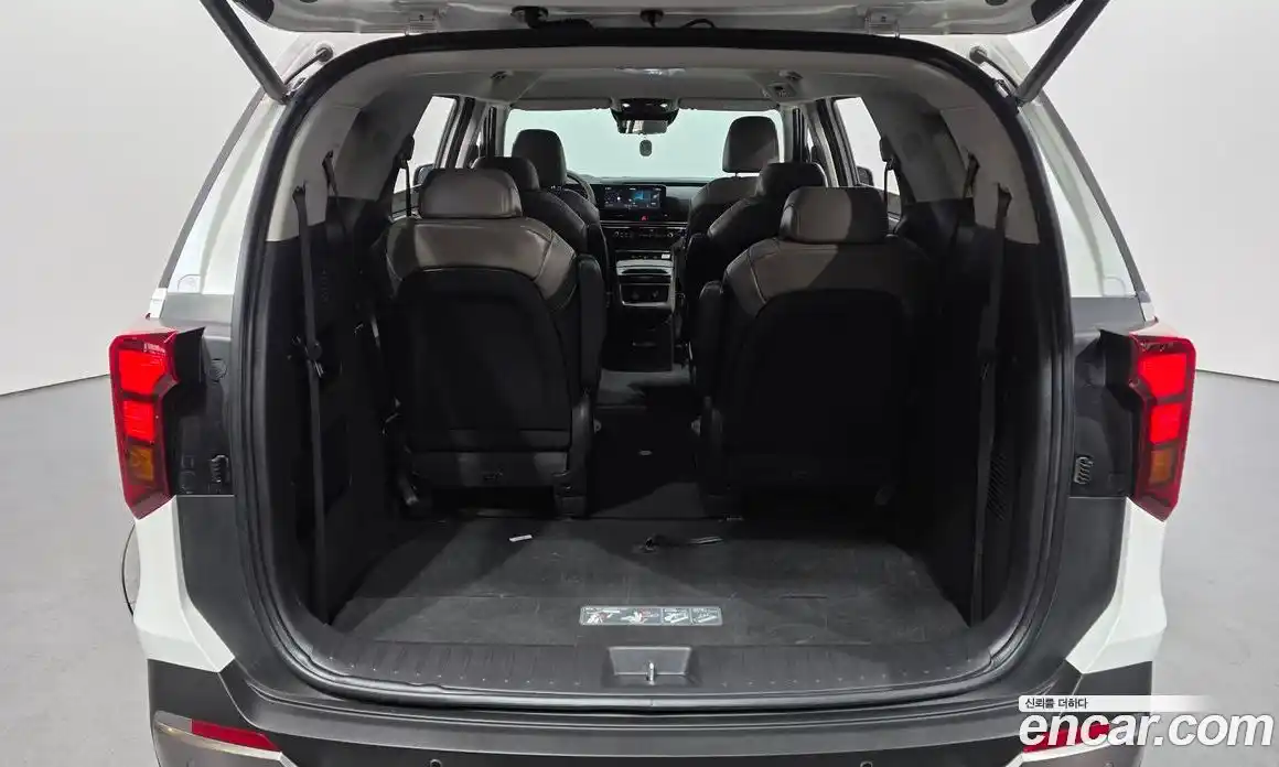 Kia Canival 2024 1.6 гидро, фото 22