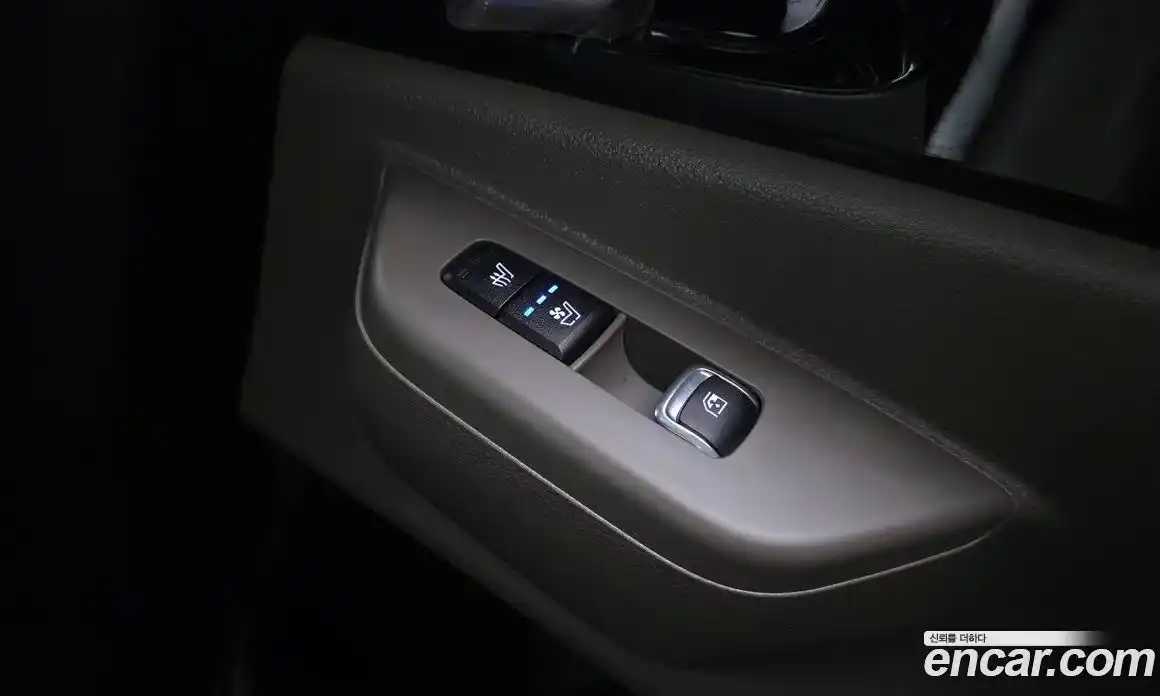 Kia Canival 2024 1.6 гидро, фото 30