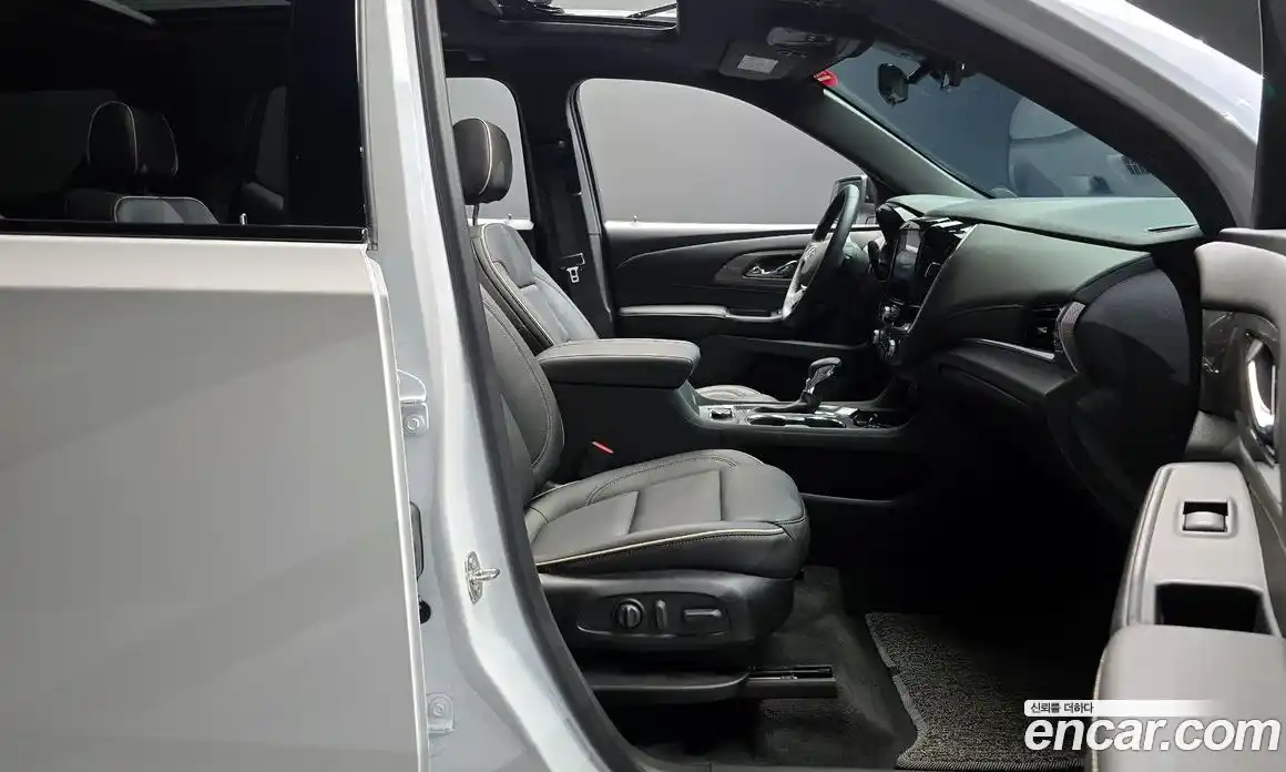 Chevrolet Traverse 2023 3.6 гидро, фото 16