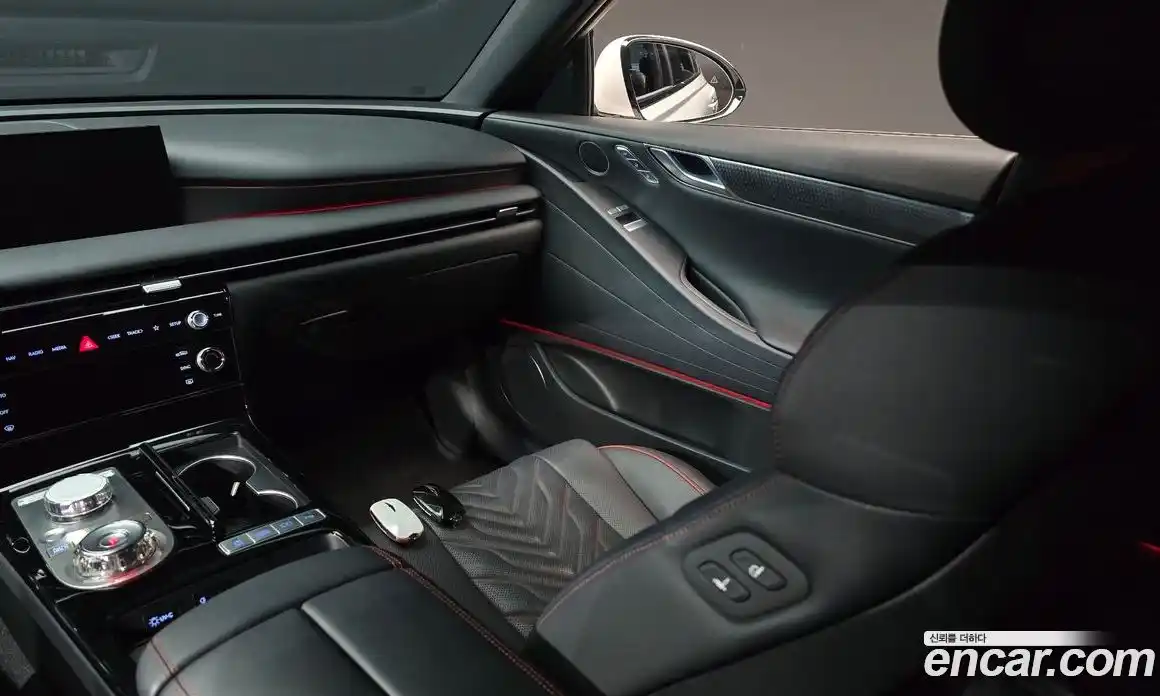 Genesis G80 2024 2.5 автомат (гидро), фото 16