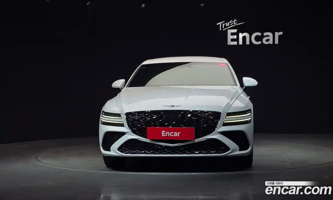Genesis G80 2024 2.5 автомат (гидро), фото 3