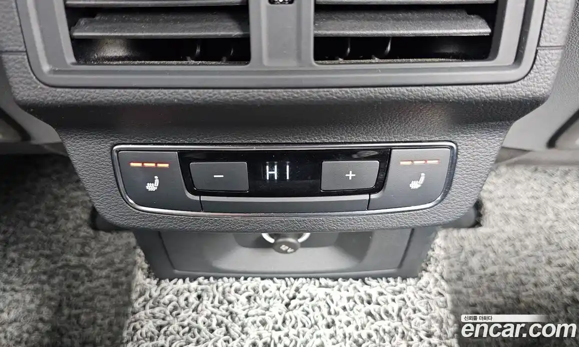 Audi SQ5 2020 3.0 автомат (гидро), фото 26