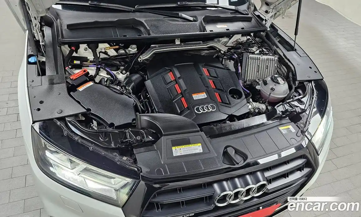Audi SQ5 2020 3.0 автомат (гидро), фото 6