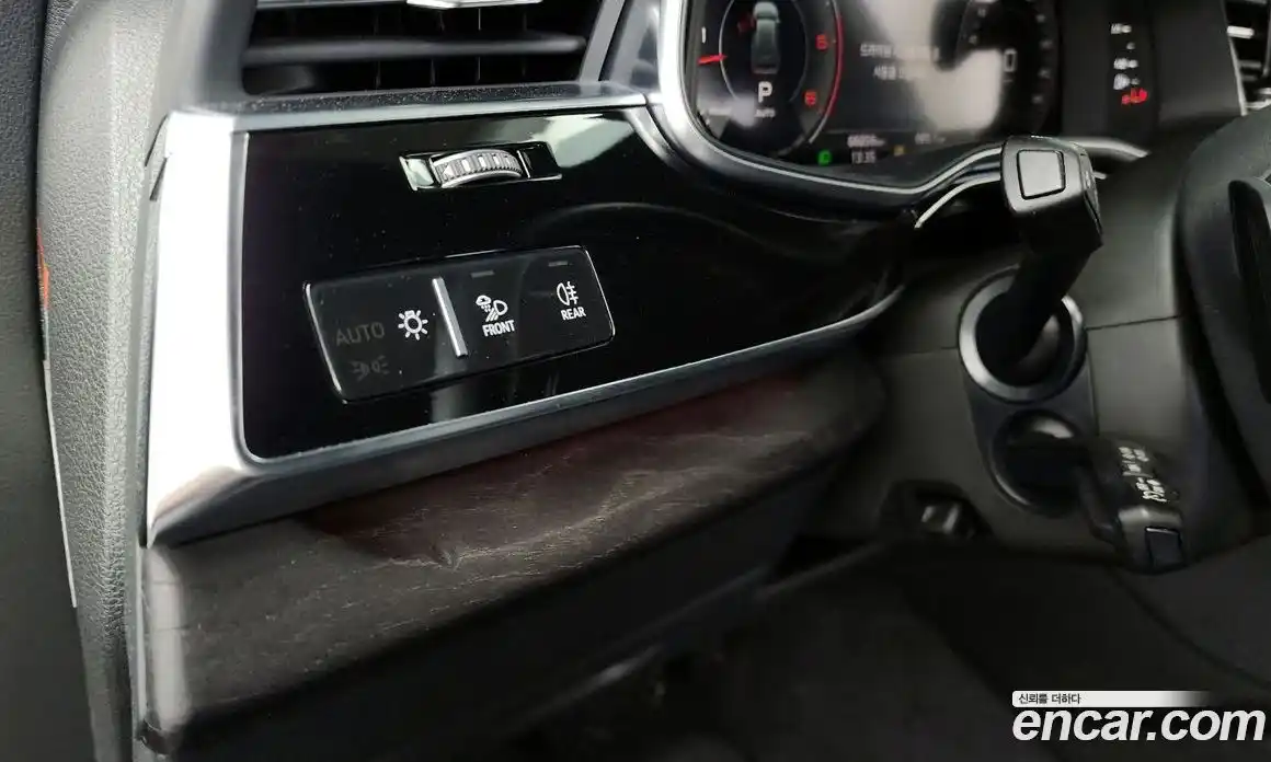 Audi Q7 2023 3.0 гидро, фото 30