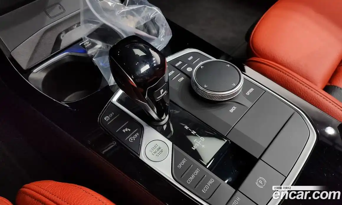 BMW 1 серия 2022 2.0 автомат (гидро), фото 11