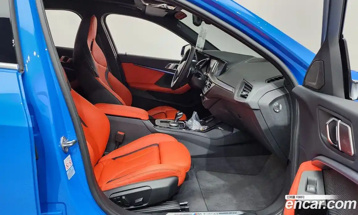 BMW 1 серия 2022 2.0 автомат (гидро), фото 15