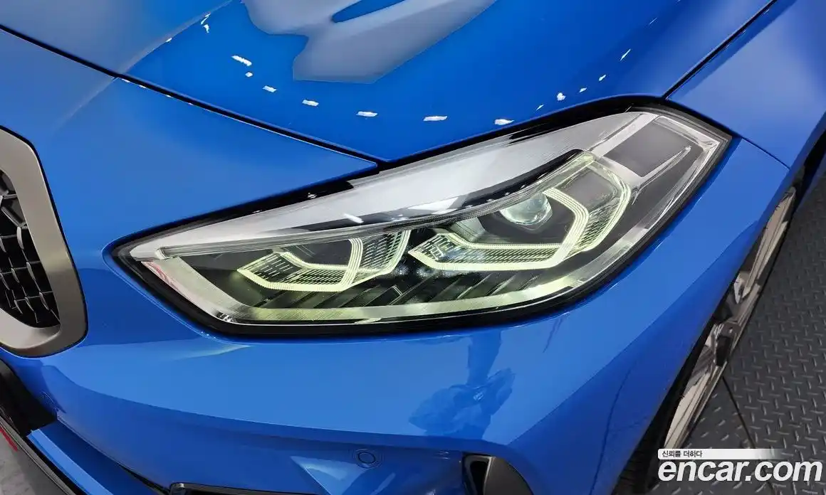 BMW 1 серия 2022 2.0 автомат (гидро), фото 7