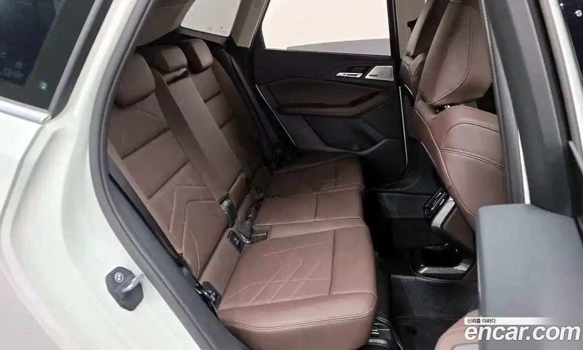 BMW 2-Series 2025 2.0 гидро, фото 17