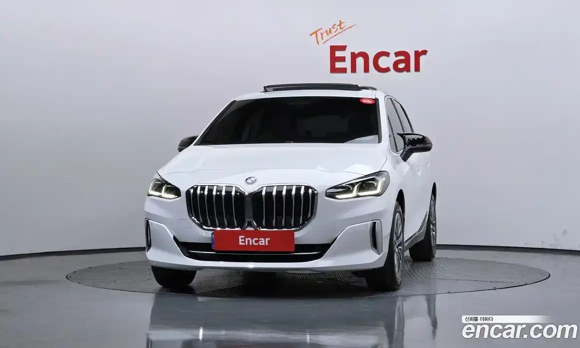 BMW 2-Series 2025 2.0 гидро, фото 3