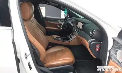 Mercedes-Benz E-Class 2021 2.0 гидро, миниатюра 11