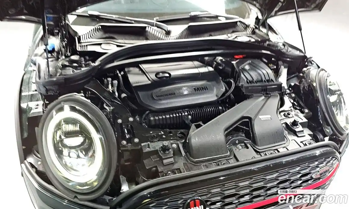 Mini Clubman 2023 2.0 автомат (гидро), фото 6