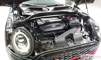 Mini Clubman 2023 2.0 автомат (гидро), миниатюра 6