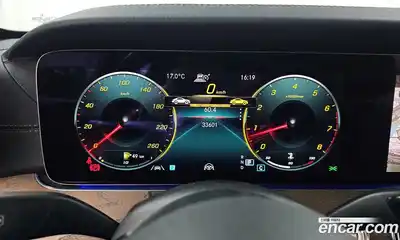 Mercedes-Benz E-Class 2021 2.0 гидро, миниатюра 11