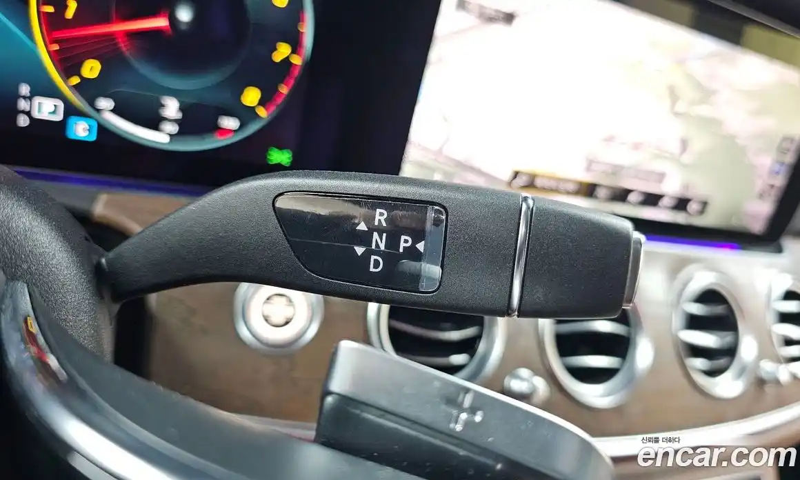 Mercedes-Benz E-Class 2021 2.0 гидро, фото 12