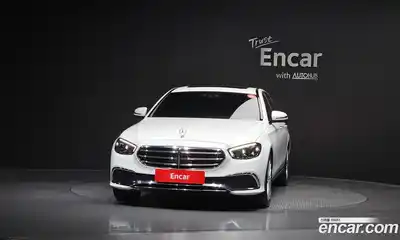 Mercedes-Benz E-Class 2021 2.0 гидро, миниатюра 3