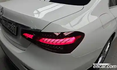 Mercedes-Benz E-Class 2021 2.0 гидро, миниатюра 9