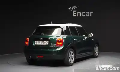 Mini Cooper 2017 1.5 автомат (гидро), миниатюра 2
