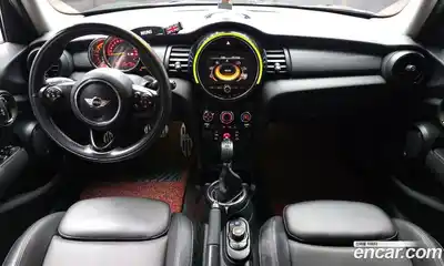 Mini Cooper 2017 1.5 автомат (гидро), миниатюра 7