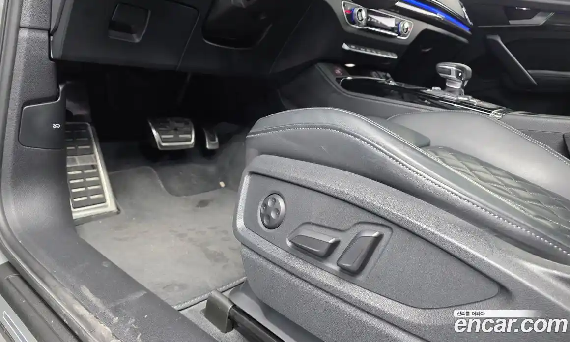 Audi SQ5 2021 3.0 автомат (гидро), фото 37