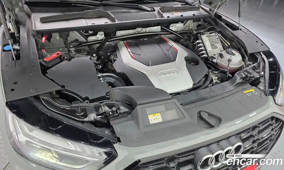 Audi SQ5 2021 3.0 автомат (гидро), фото 6