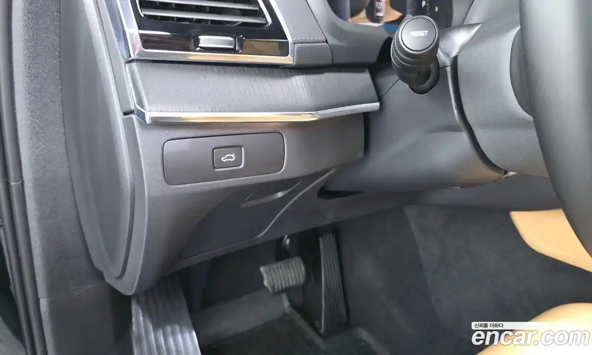 Volvo XC90 2024 2.0 автомат (гидро), фото 30